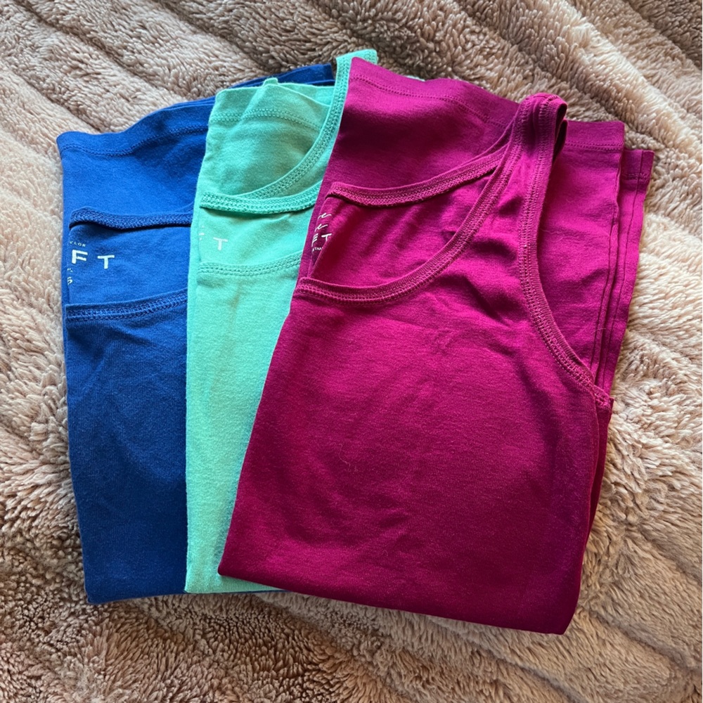 Set of 3 Loft Tank Tops